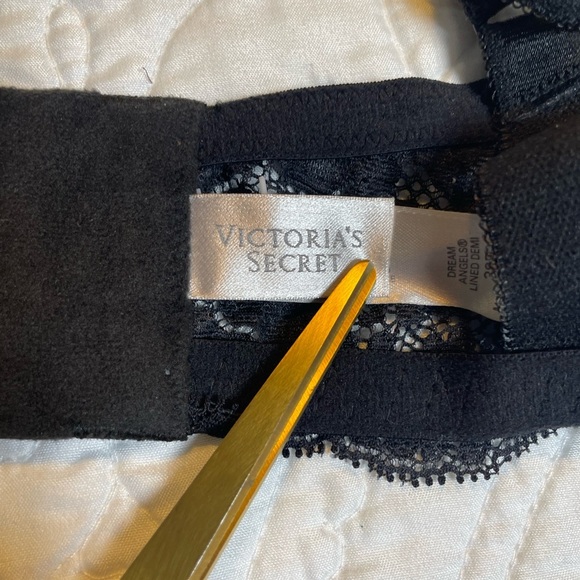 Victoria’s Secret Dream Angels Lined Demi‎ Bra 38 D Black & Ivory w/Lace Trim - Picture 6 of 12